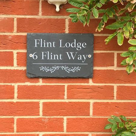 Flint Lodge Peacehaven Ngoại thất bức ảnh